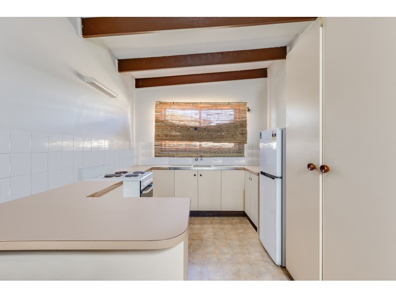 1&2/4 McQuade Court, Kearneys Spring QLD 4350