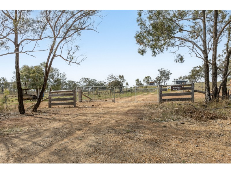 925 Mountain Maid Road, Greymare QLD 4370