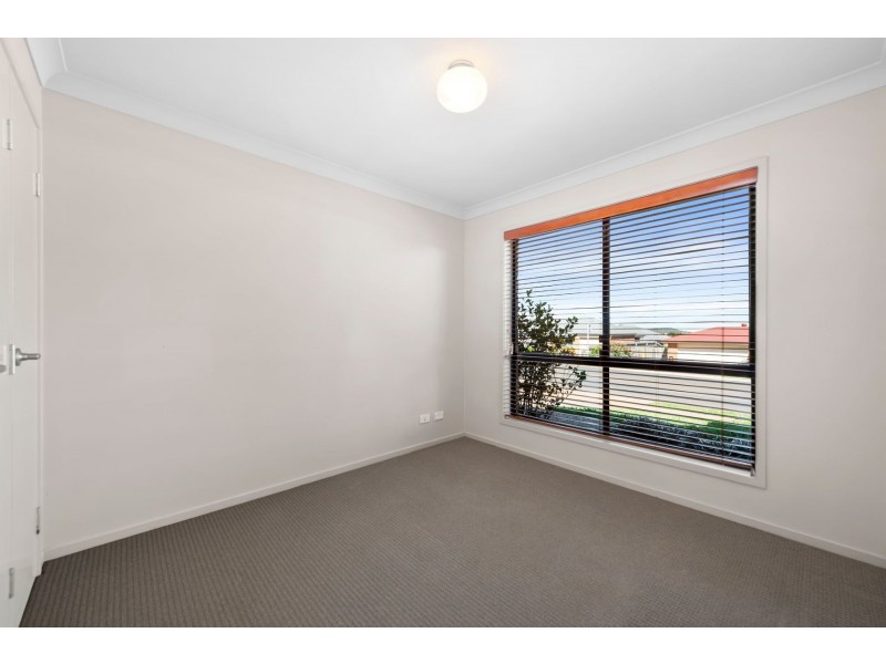 1/89 Wuth, Darling Heights QLD 4350