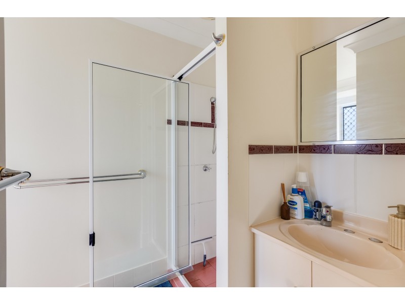6/314 West Street, Kearneys Spring QLD 4350