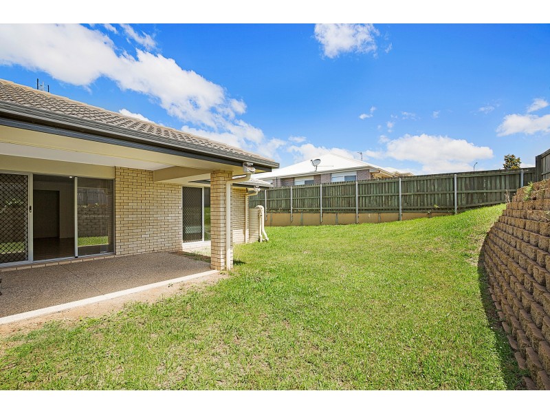 12 McMorrow Street, Kearneys Spring QLD 4350