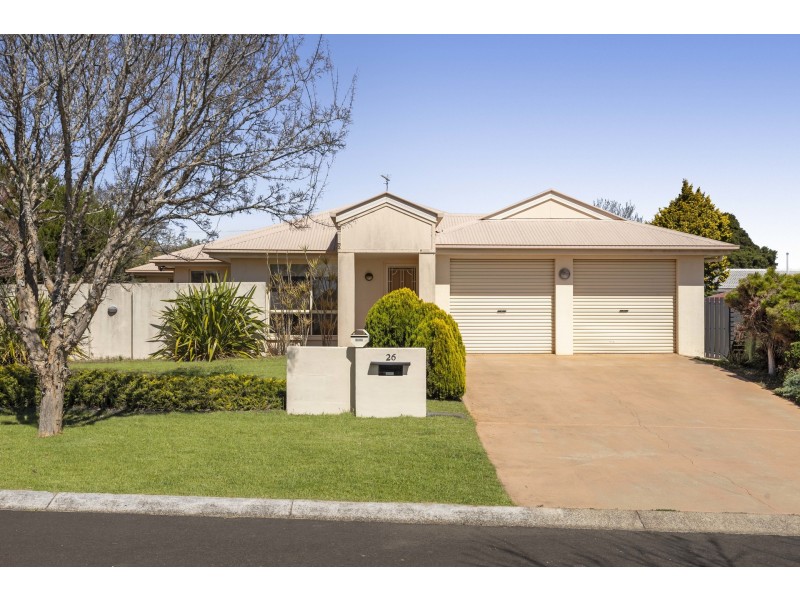 26 Sweetapple Crescent, Centenary Heights QLD 4350