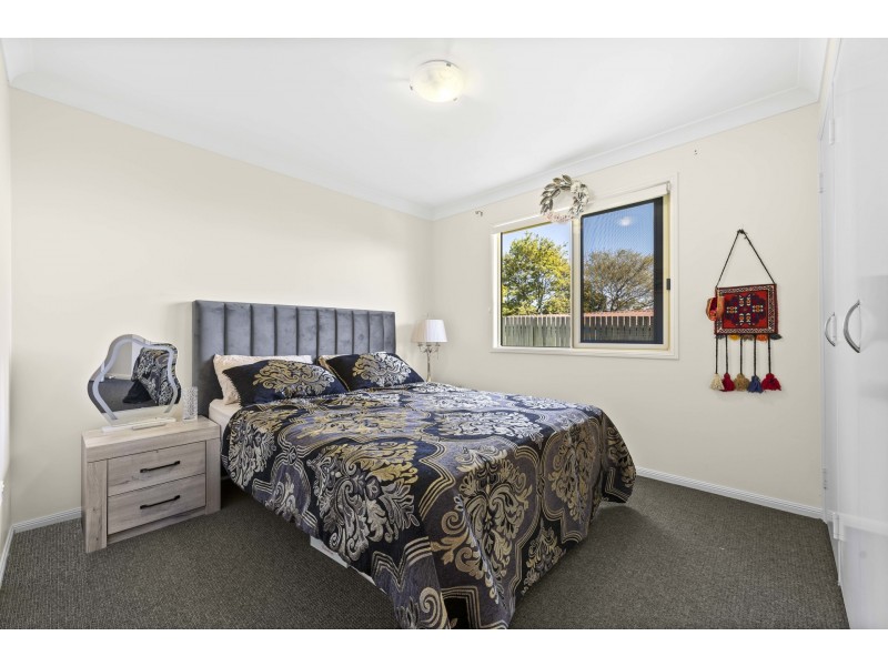 26 Sweetapple Crescent, Centenary Heights QLD 4350