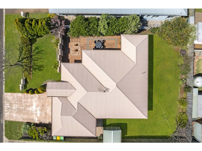 26 Sweetapple Crescent, Centenary Heights QLD 4350