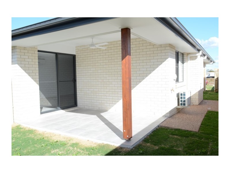 1/83 Sanctuary Drive, Cranley QLD 4350