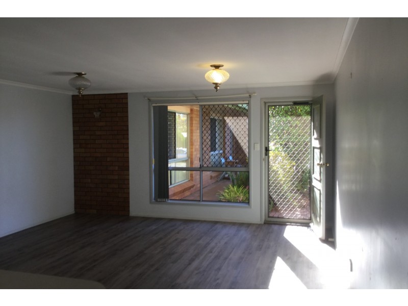 1/80 Wine Drive, Wilsonton QLD 4350