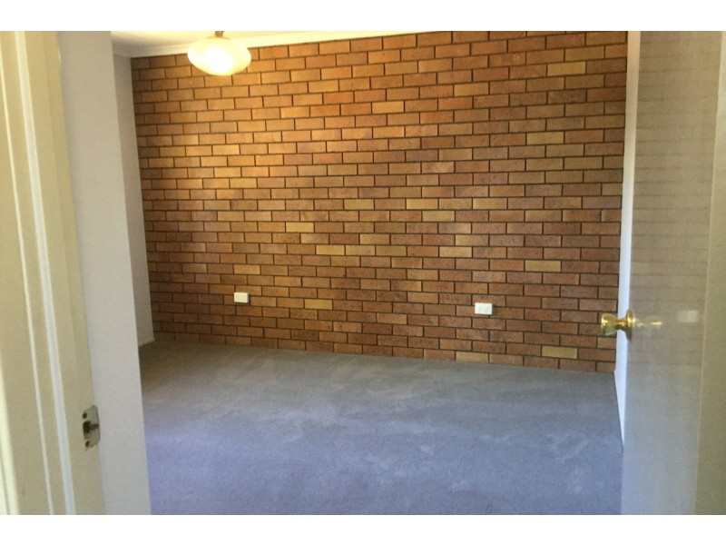 1/80 Wine Drive, Wilsonton QLD 4350