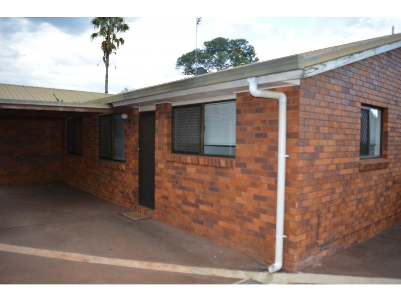 1/195 Tor Street, Wilsonton QLD 4350