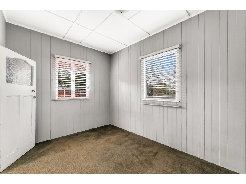 31 Mcintyre Street, Centenary Heights QLD 4350