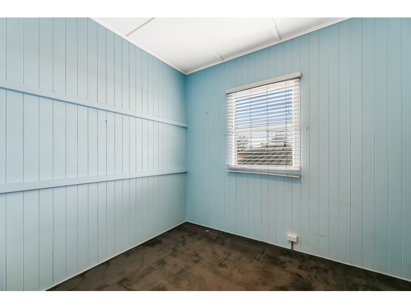 31 Mcintyre Street, Centenary Heights QLD 4350