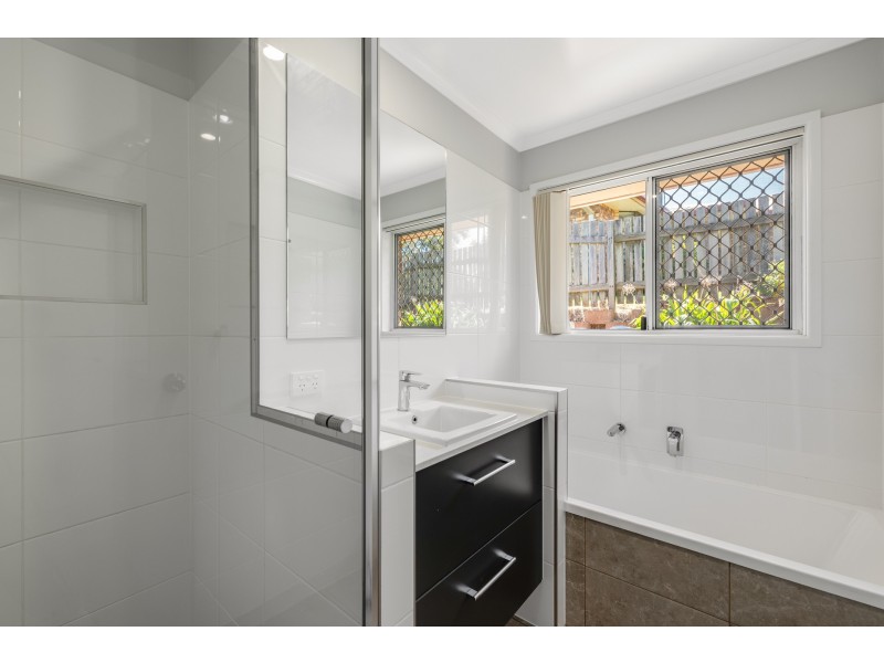 31 Redwood Street, Newtown QLD 4350