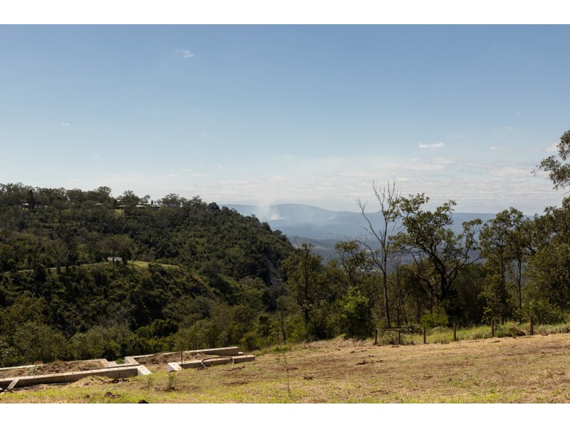 320 Prince Henry Drive, Prince Henry Heights QLD 4350