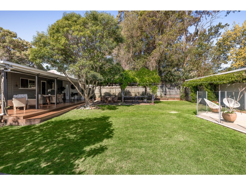 8 Potter Street, South Toowoomba QLD 4350