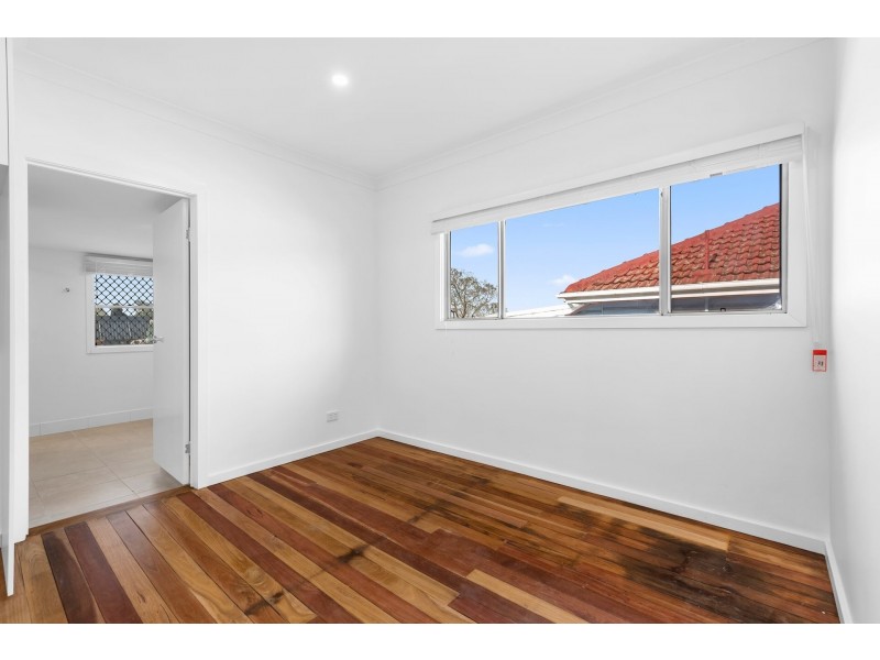 7 Norah Street, Centenary Heights QLD 4350