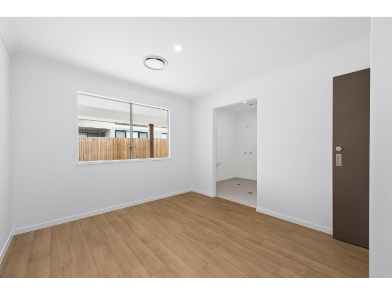 10 Bonita Court, Westbrook QLD 4350