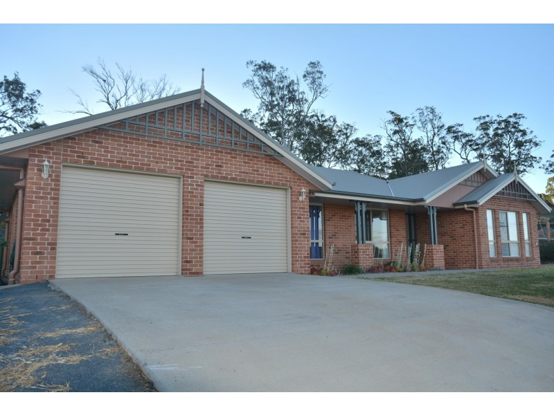 7 Wodalla Court, Hodgson Vale QLD 4352