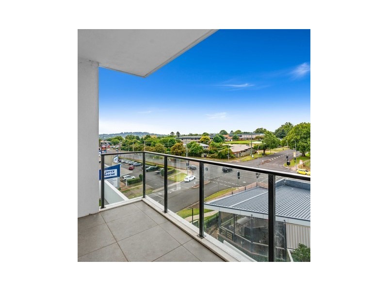 502/677 Ruthven Street, South Toowoomba QLD 4350