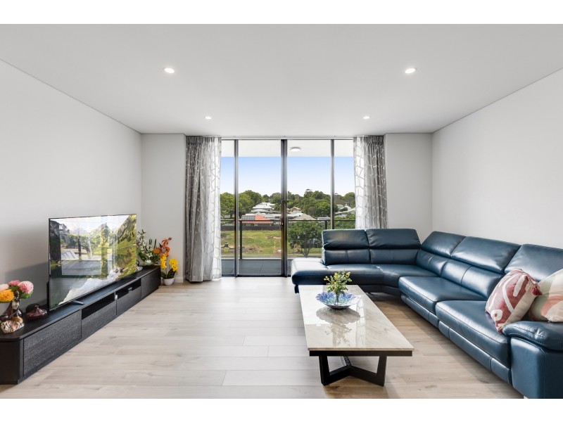 306/677-683 Ruthven Street, South Toowoomba QLD 4350