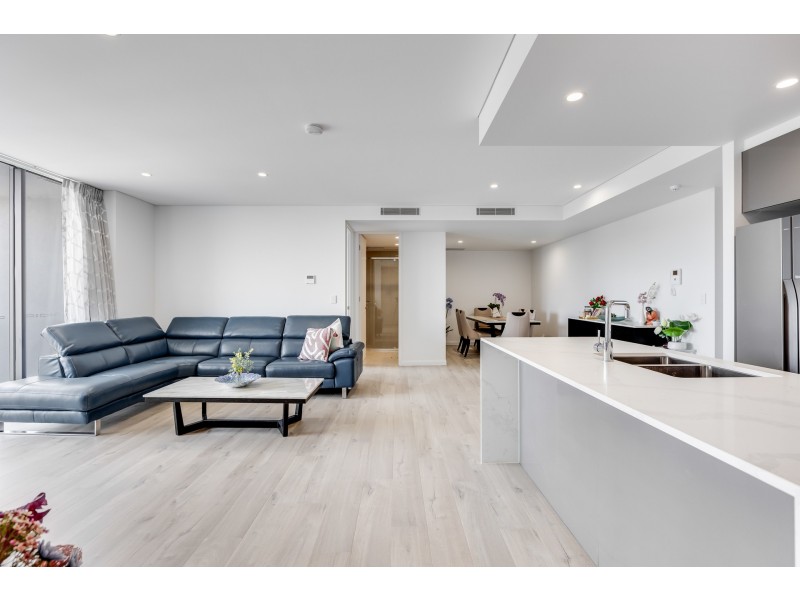 306/677-683 Ruthven Street, South Toowoomba QLD 4350