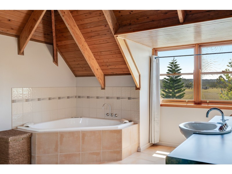 605 Spinnach Creek Road, Fordsdale QLD 4343