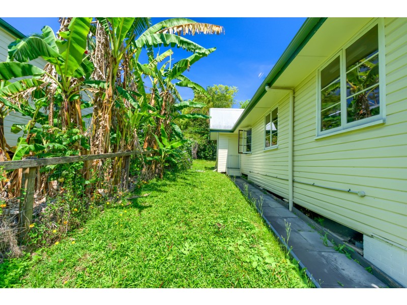 123 Memorial Drive, Eumundi QLD 4562