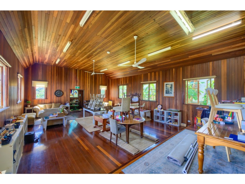 123 Memorial Drive, Eumundi QLD 4562