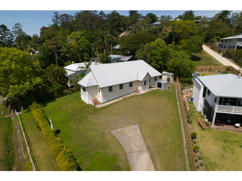 123 Memorial Drive, Eumundi QLD 4562