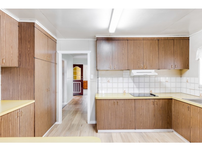 88 Vanity Street, Rockville QLD 4350