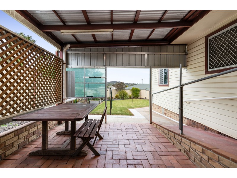 88 Vanity Street, Rockville QLD 4350