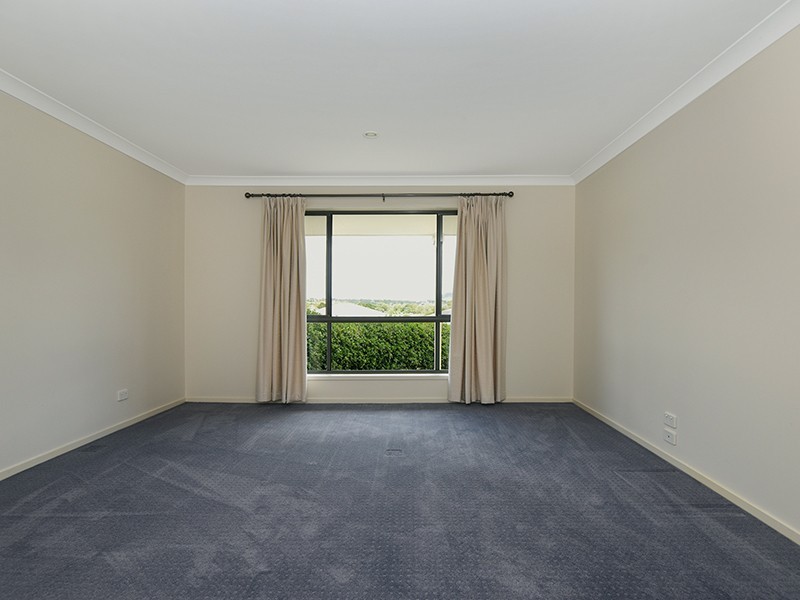 24 Tea Tree Court, Gowrie Junction QLD 4352