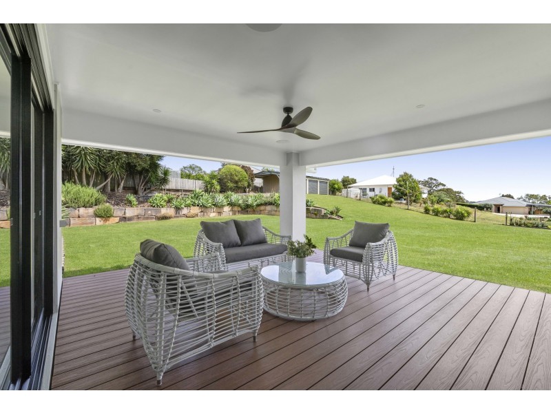 7 Eagle Street, Highfields QLD 4352