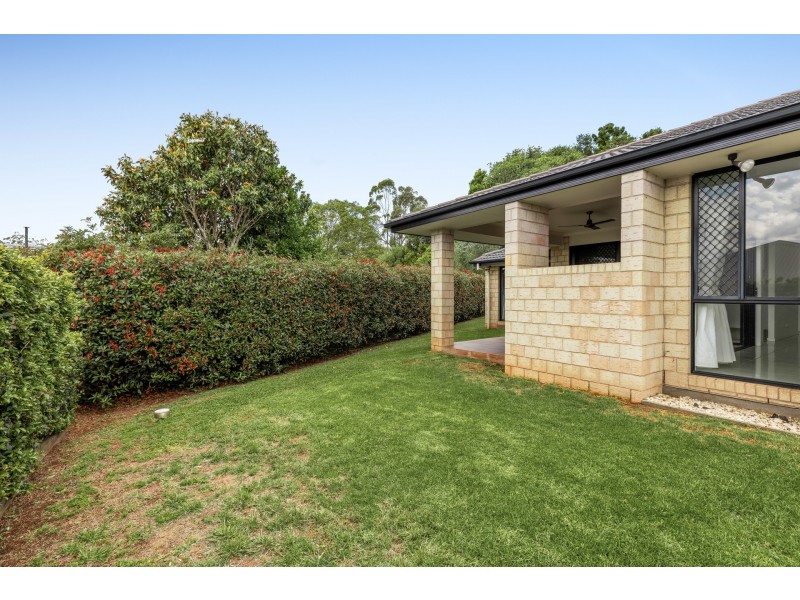 414 MacKenzie Street, Middle Ridge QLD 4350