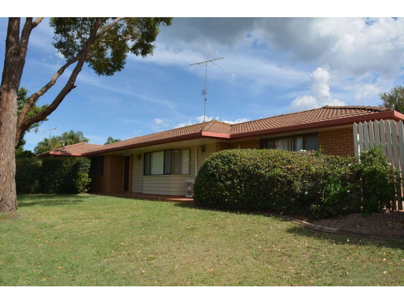 12 Ballin Drive, Centenary Heights QLD 4350