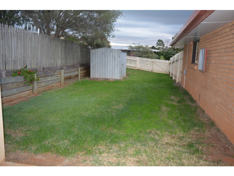 12 Ballin Drive, Centenary Heights QLD 4350