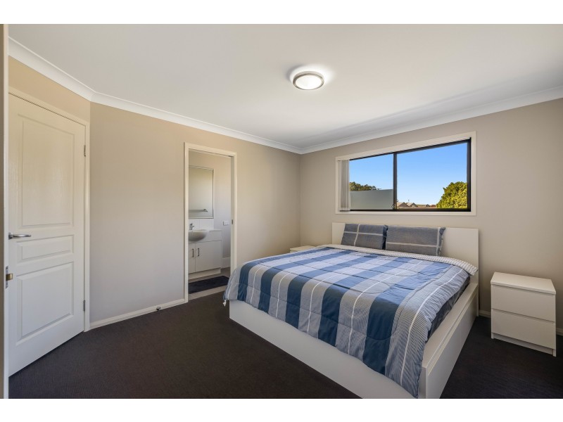 24/81 Vacy Street, Newtown QLD 4350