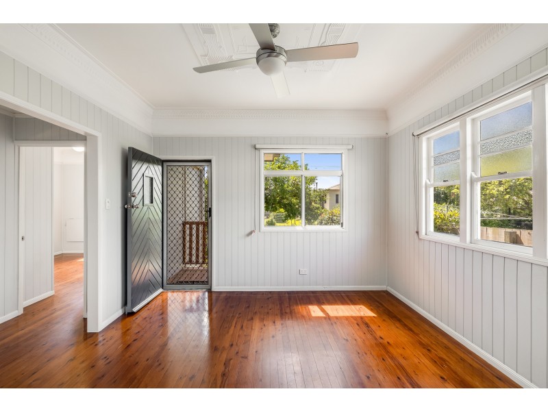 21 Ethel Street, Newtown QLD 4350