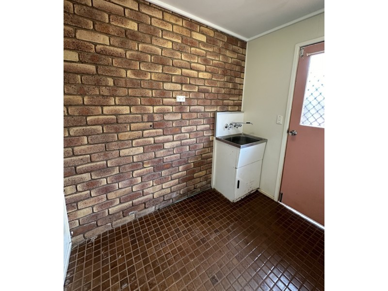 1/13 Sapphire Court, Kearneys Spring QLD 4350