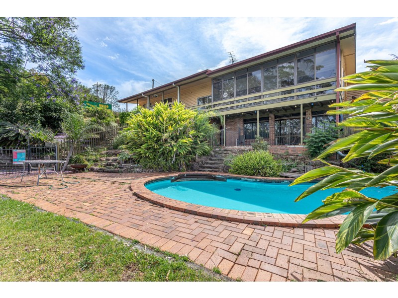 13 Murphys Creek Road, Blue Mountain Heights QLD 4350