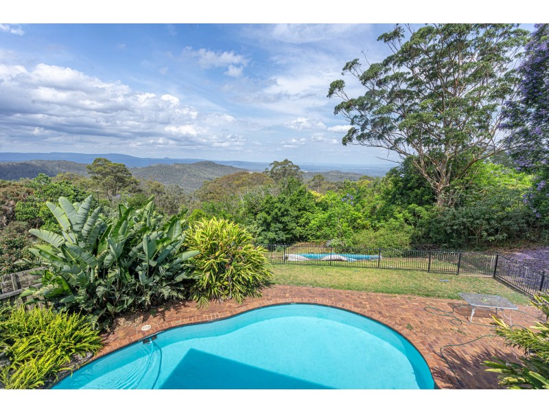 13 Murphys Creek Road, Blue Mountain Heights QLD 4350