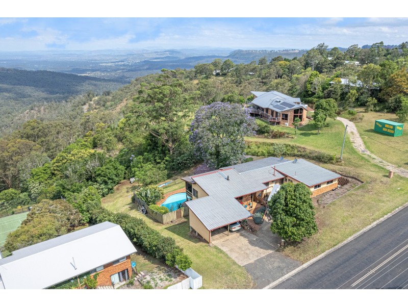 13 Murphys Creek Road, Blue Mountain Heights QLD 4350
