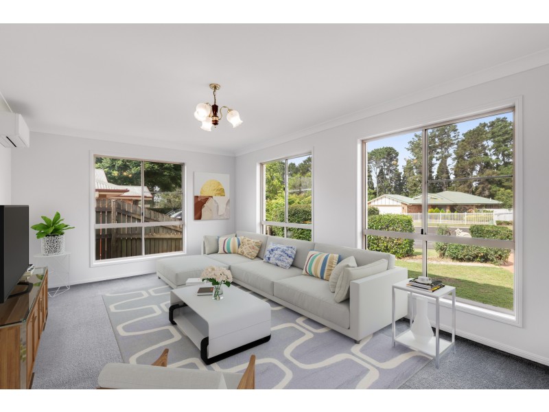 4 Audrey Court, Middle Ridge QLD 4350