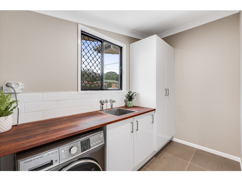 19 David Street, Rockville QLD 4350