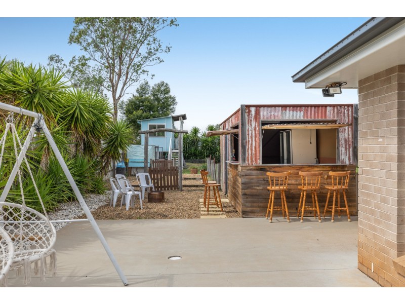 31 Eton Street, Cambooya QLD 4358