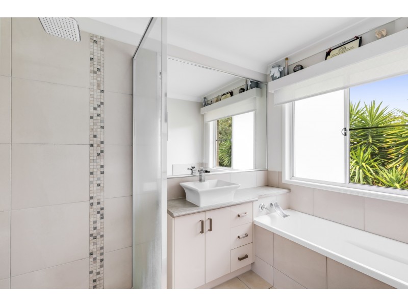 31 Eton Street, Cambooya QLD 4358