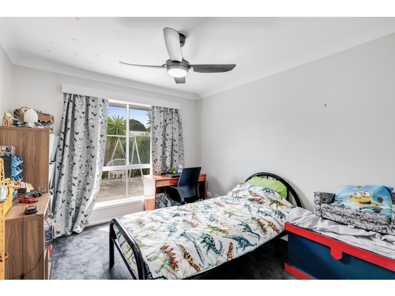 31 Eton Street, Cambooya QLD 4358