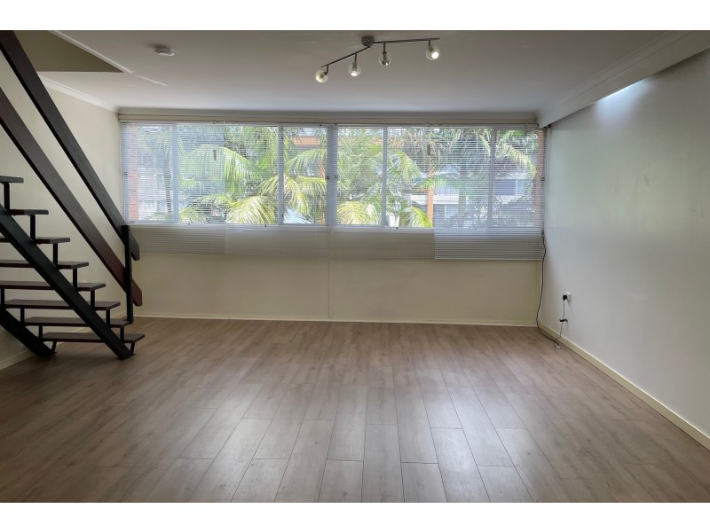 3/3 Creek Street, East Toowoomba QLD 4350