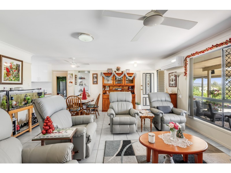 61 Warkon Street, Greenmount QLD 4359