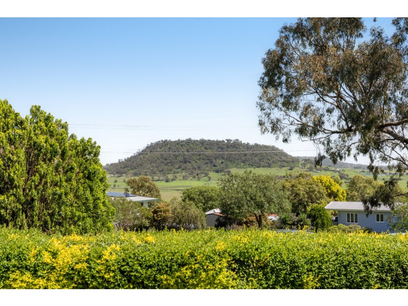 61 Warkon Street, Greenmount QLD 4359