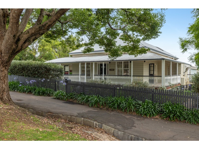 60 Herries Street, East Toowoomba QLD 4350