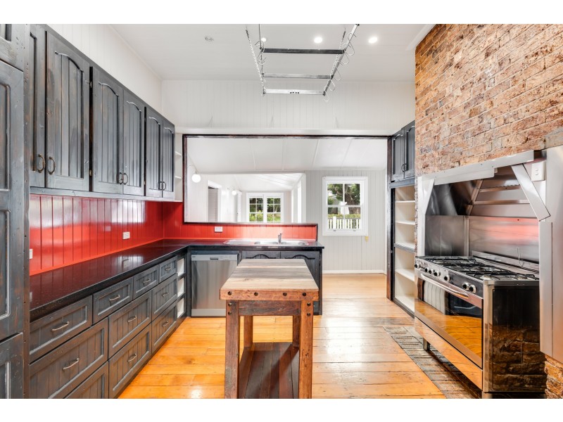 60 Herries Street, East Toowoomba QLD 4350